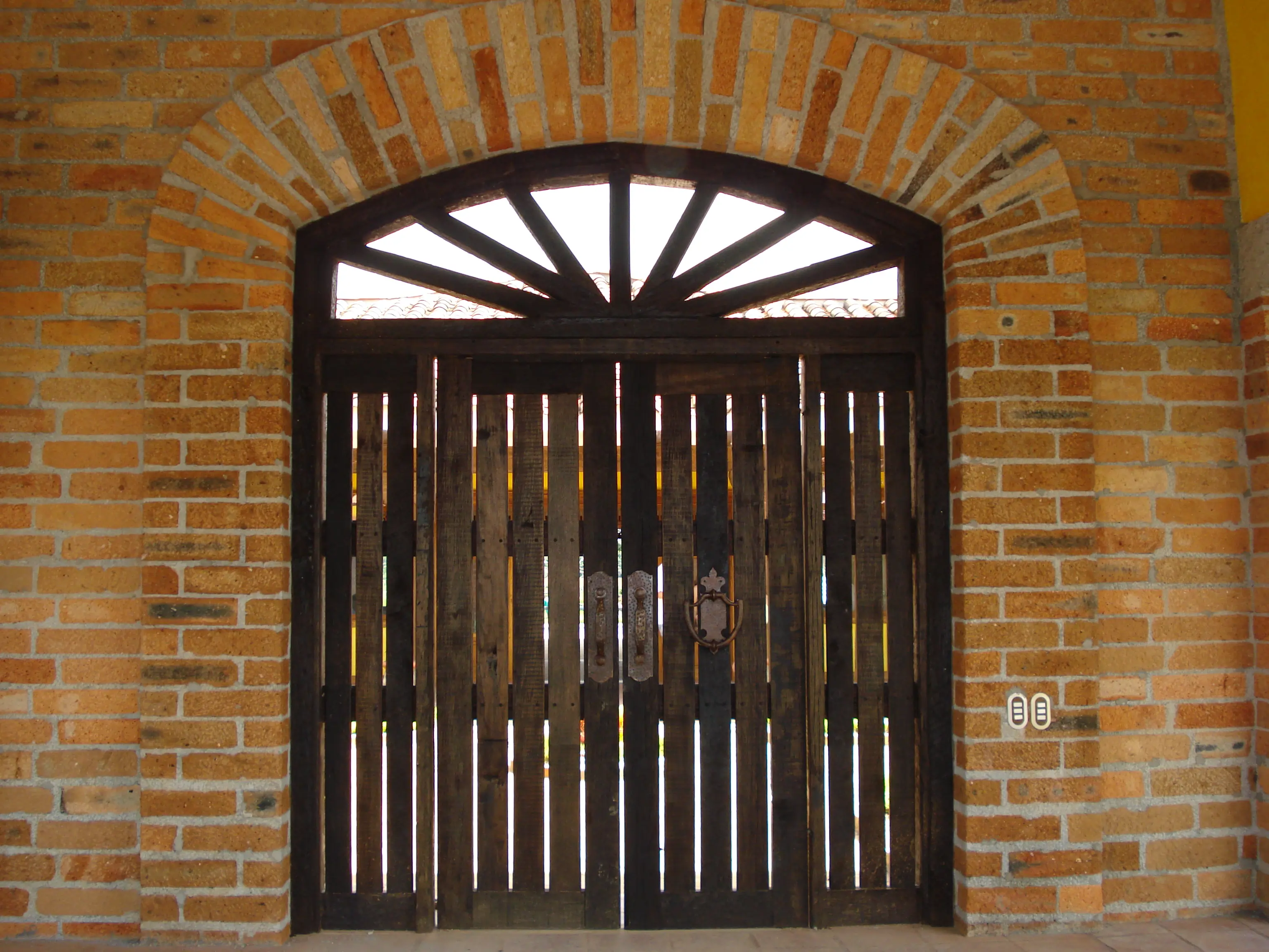 Proyecto Inmobiliario Arcos Decorativos y Estructurales
